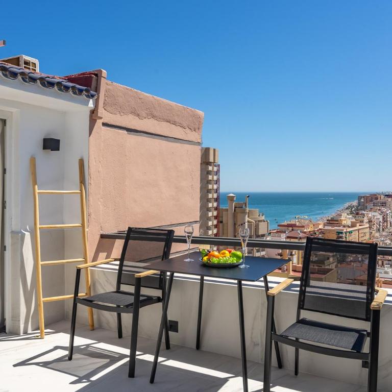 Rooftop in Fuengirola by Costarentals - Ref 59 - Apartamento Ático - 55