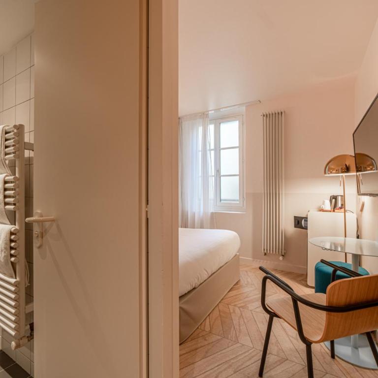 Hôtel du Palais de l'Isle - Double room without view - 3