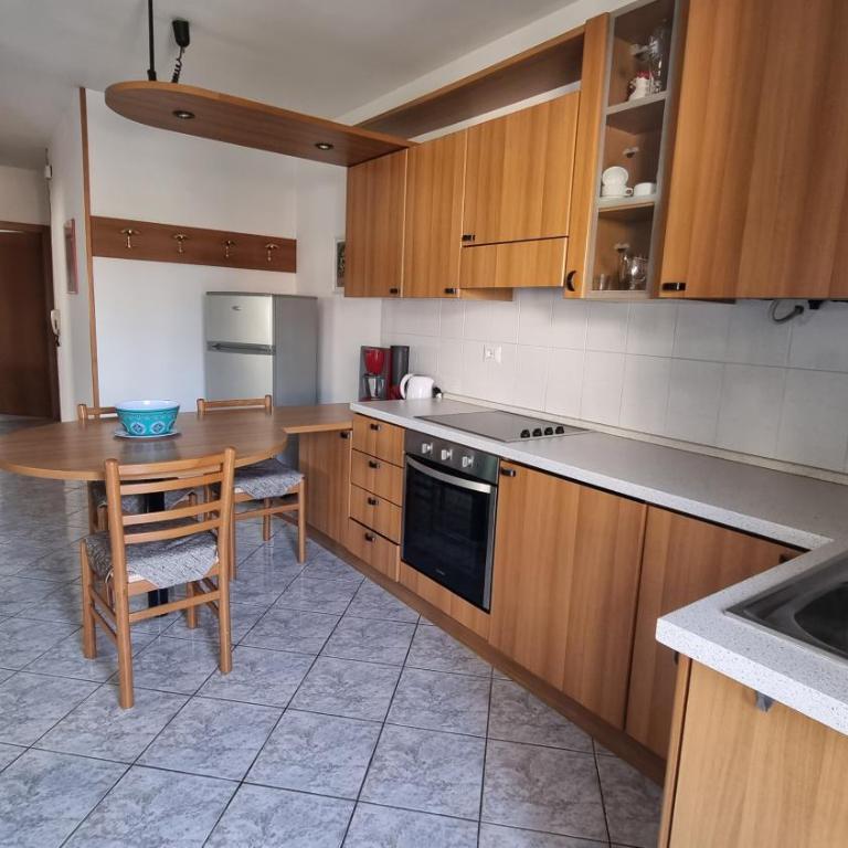 Appartamenti per Vacanze "Villa Elvi" - Appartamento con 2 Camere da Letto - 18