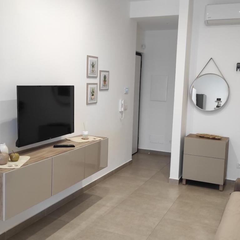 Casa Tono vacanze - Appartamento con 2 Camere da Letto - 2