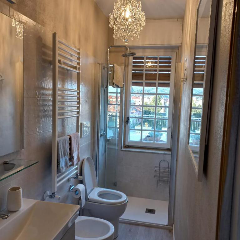 Attico Palazzo Azzurro - Appartamento con 2 Camere da Letto - 10