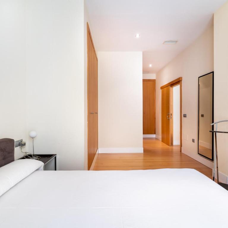 Be Free Arco Almeria - Apartamento de 3 dormitorios - 22