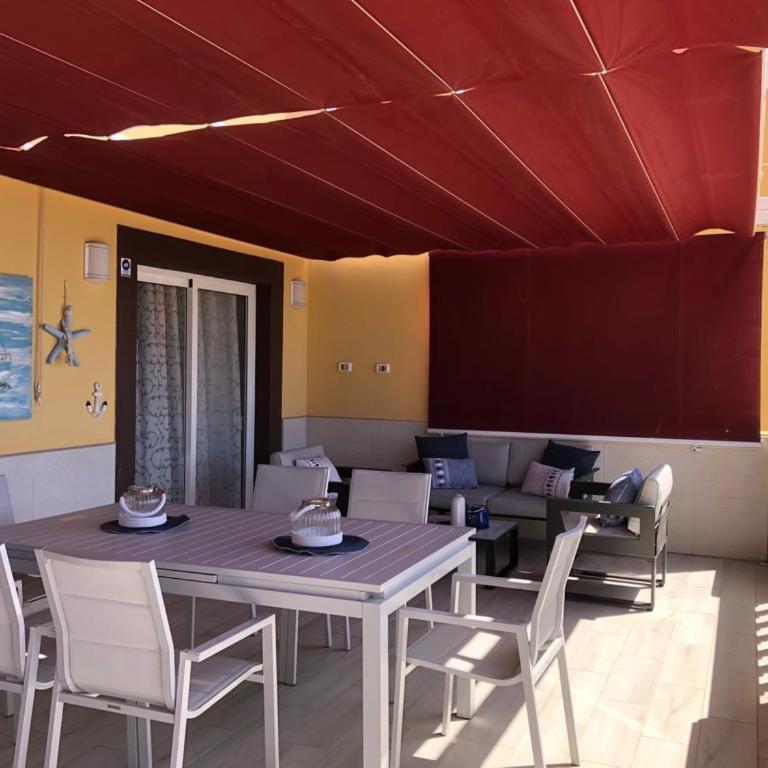 Apartamento con impresionantes vistas y piscina - Apartamento con terraza - 50