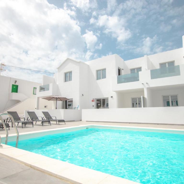Apartment 6 Rociega 35 Puerto Del Carmen - Apartment with Balcony - 1