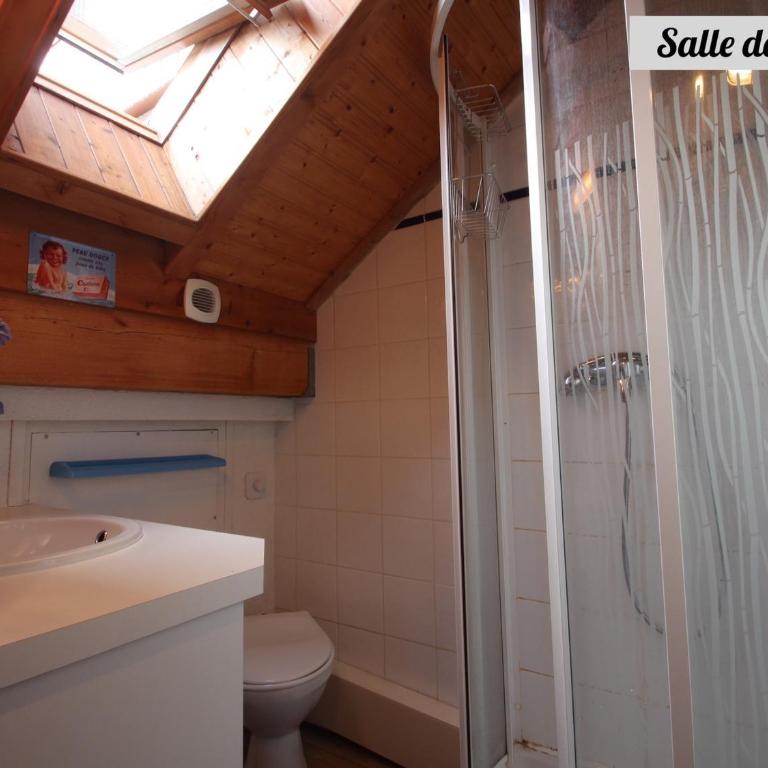 Chalet 4 pièces 8 pers. exposé Sud-Ouest avec parking - FR-1-263-517 - Chalet - 8
