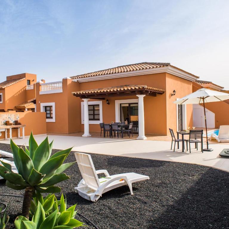 Villa Joy Private Pool Corralejo By Holidays Home - Villa con piscina privada - 3