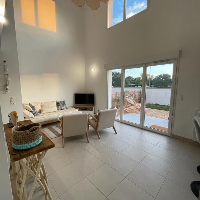 la villa d'Irissou - Maison 3 Chambres - 21