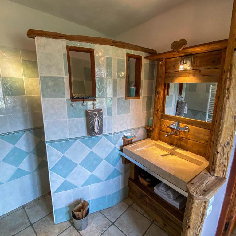 La Fernande - Chambre Double - Vue sur Montagne - 12