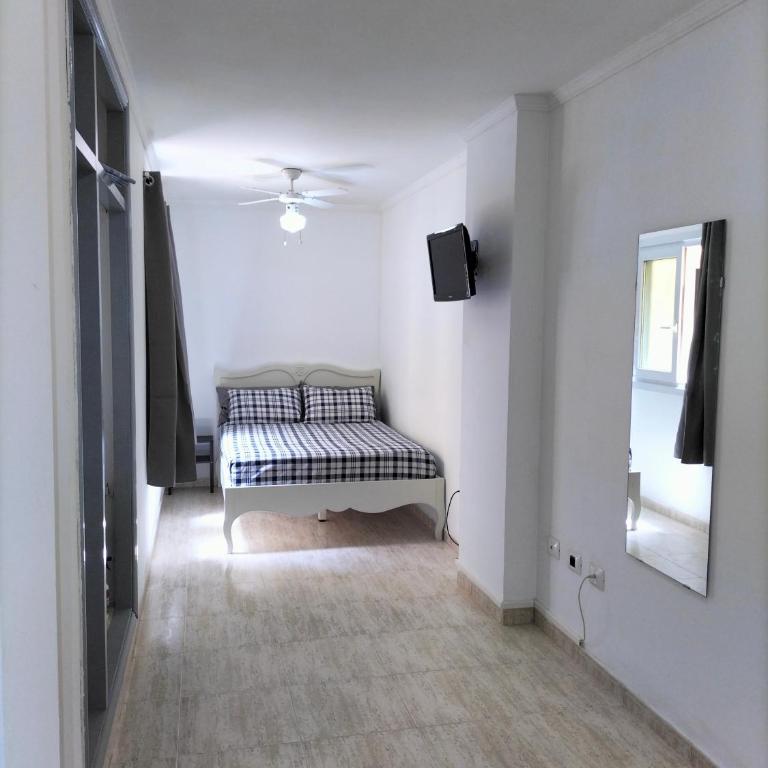 Ceyla Playa Las Vistas Los Cristianos - Apartamento de 1 dormitorio - 4