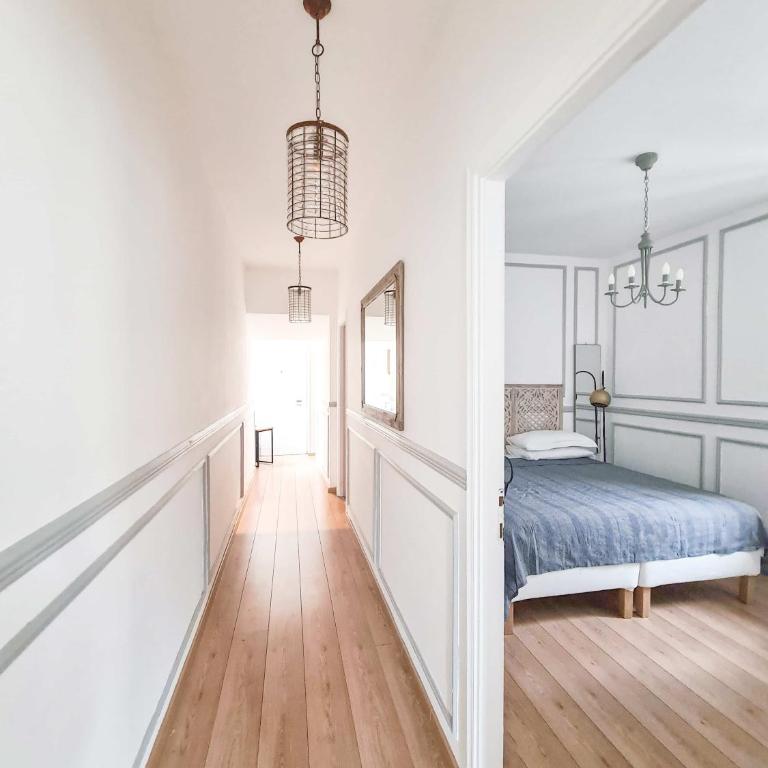Via Vittoria Quattro - Two-Bedroom Apartment - 10