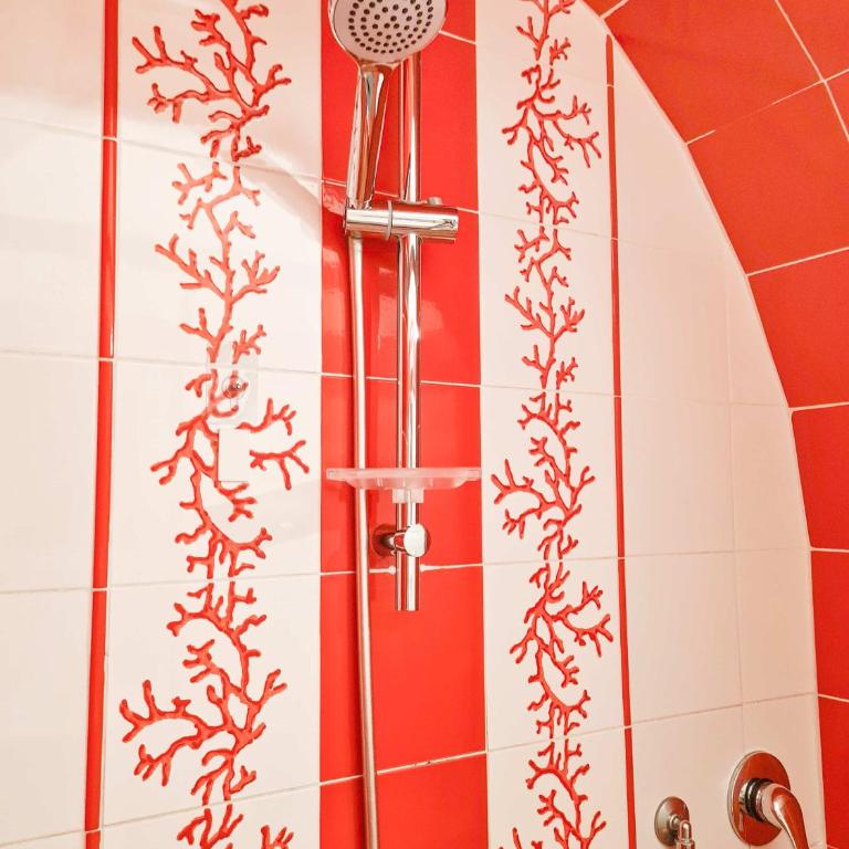 Via Vittoria Quattro - Two-Bedroom Apartment - 15