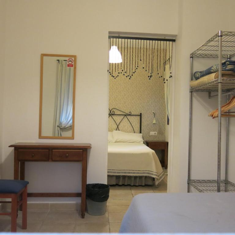 Hostal Fenix - Habitación Triple - 1