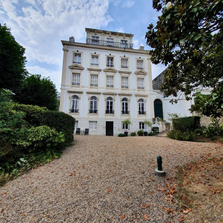 LA PARENTHÈSE HAVRAISE - Parking privé Plein centre & Très calme - Apartment mit 1 Schlafzimmer - 1