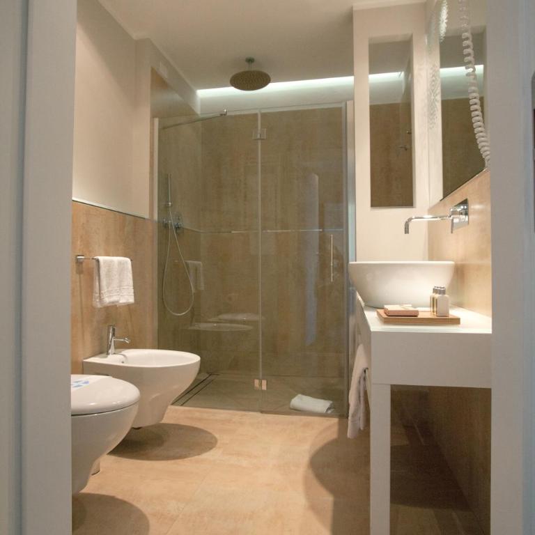 Oxygen Lifestyle Hotel - Camera Familiare - 3