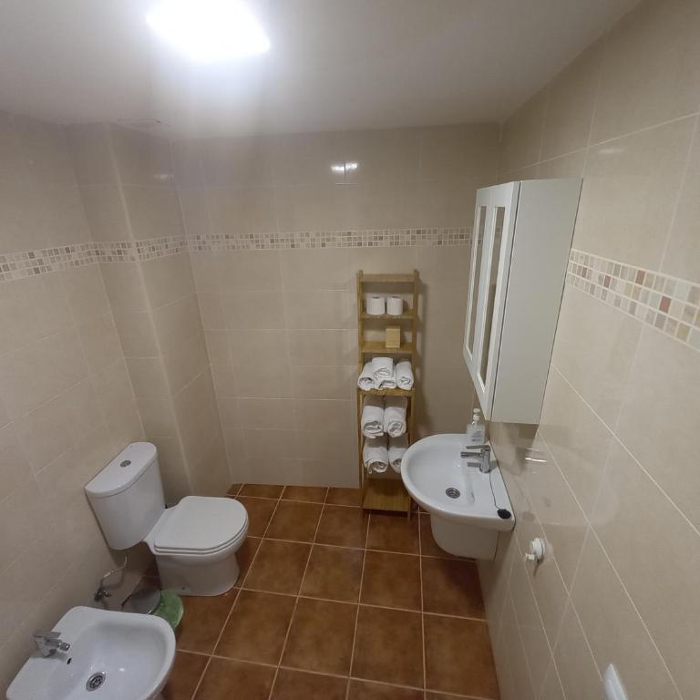 Apartamento Las Maravillas 1 - Two-Bedroom Apartment - 10
