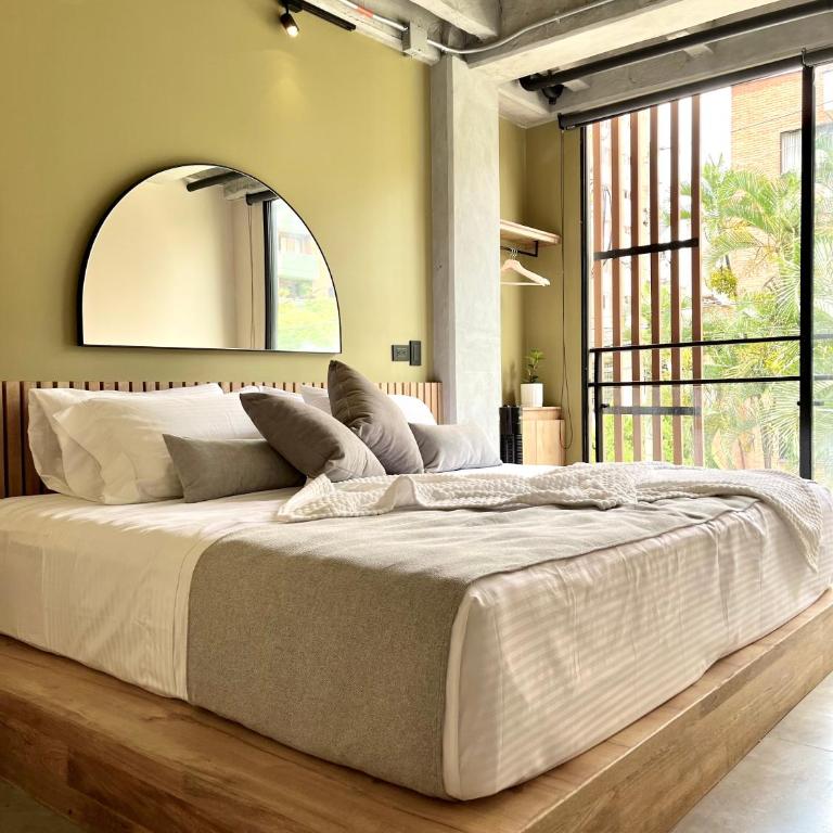beminimal parques - Habitación con cama extragrande - Adaptada para personas de movilidad reducida - 3