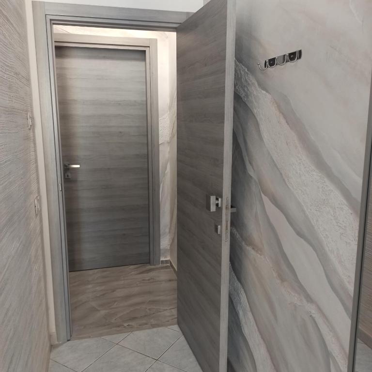 In The Center Rooms - Monolocale con Balcone - 20