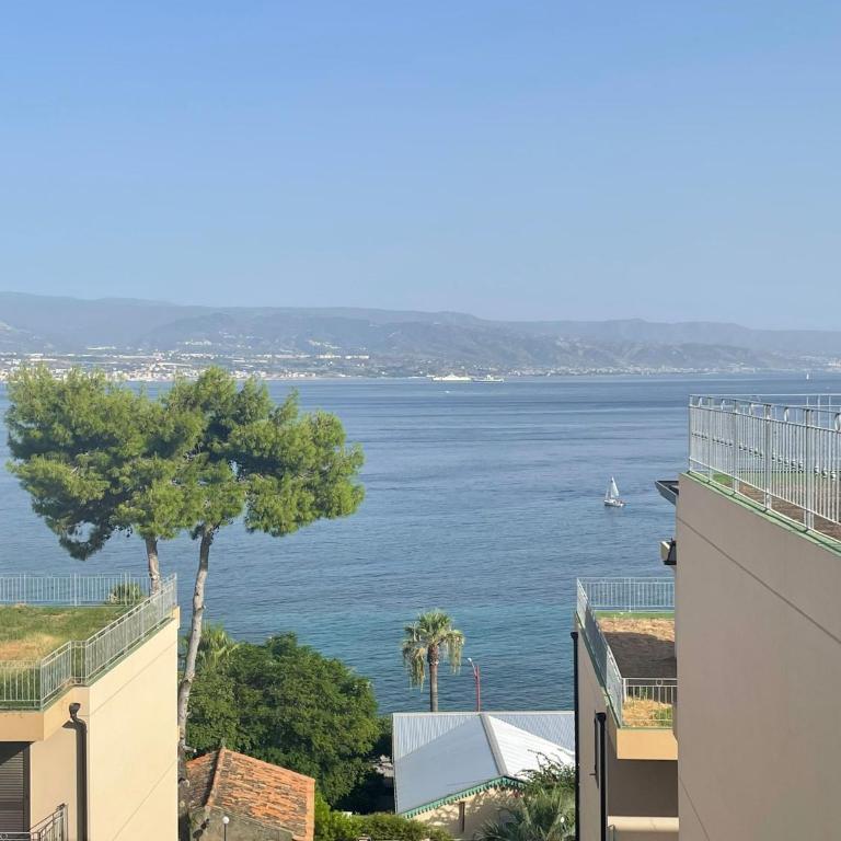 Casa Cannoni - Delizioso Appartamento Fronte Mare vista Stretto di Messina - Appartamento Familiare con 2 Camere da Letto - 6
