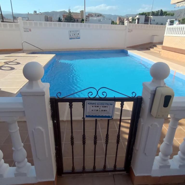 Villa Lucía - Apartamento de 2 dormitorios con vistas a la piscina - 18