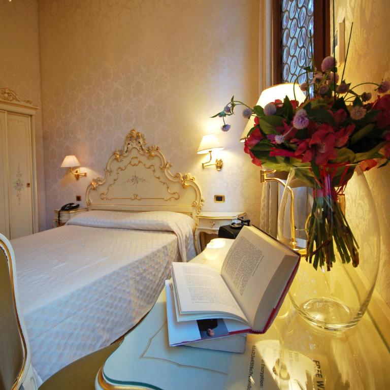 Hotel Torino - Camera Tripla - 11