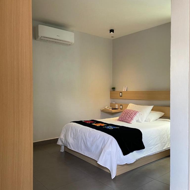 Maria Ines Hotel Suite - Habitación Estándar - 3