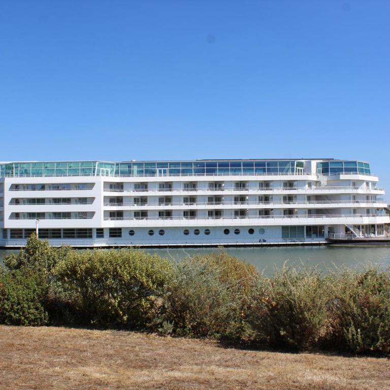 L'Aigue-Marine emplacement parfait, parking privé - Appartement 1 Chambre - 57