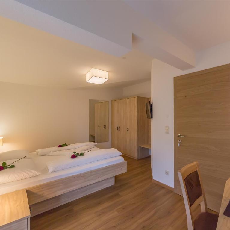 Garni Appartement Alpenresidence - Apartamento con vistas a las montañas - 10