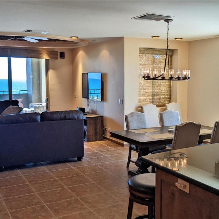 Luxury Condo Bella Sirena 405-C - Unmatched Views Over the Pool to the Sea - Apartment with Sea View - 3