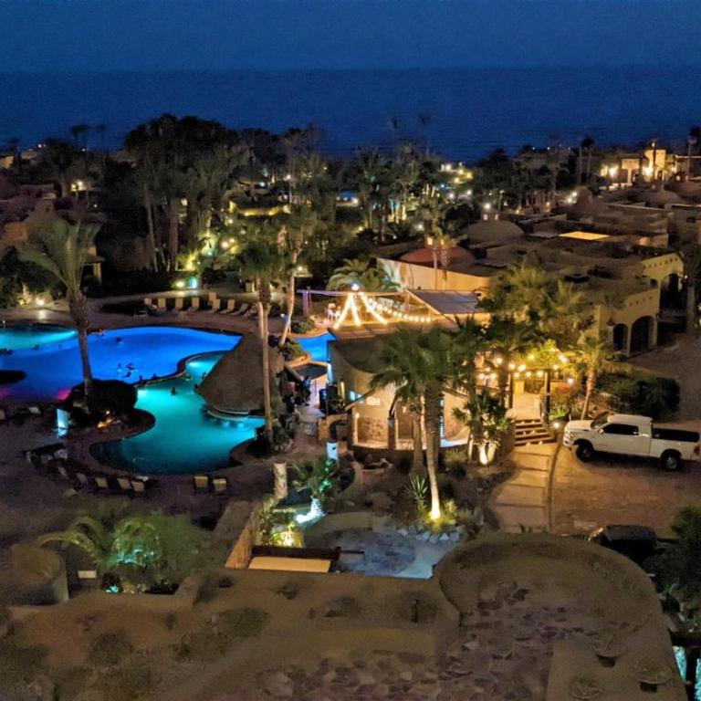 Luxury Condo Bella Sirena 405-C - Unmatched Views Over the Pool to the Sea - Apartment with Sea View - 39