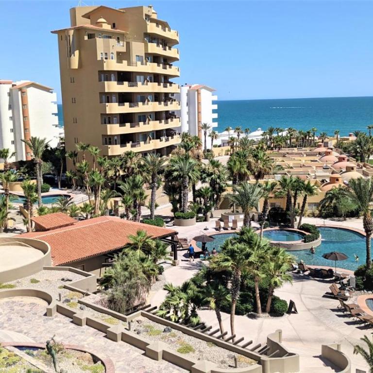 Luxury Condo Bella Sirena 405-C - Unmatched Views Over the Pool to the Sea - Apartment with Sea View - 35