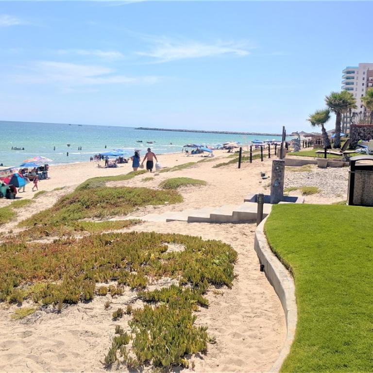 Luxury Condo Bella Sirena 405-C - Unmatched Views Over the Pool to the Sea - Apartment with Sea View - 49