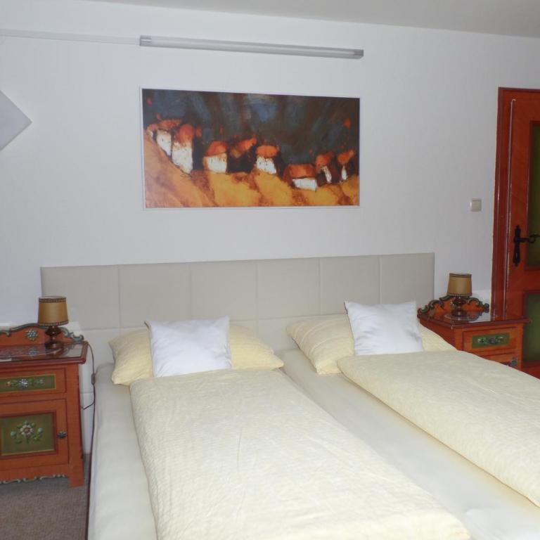 Landhaus Sonnenberg - Doppelzimmer mit Bergblick - 8