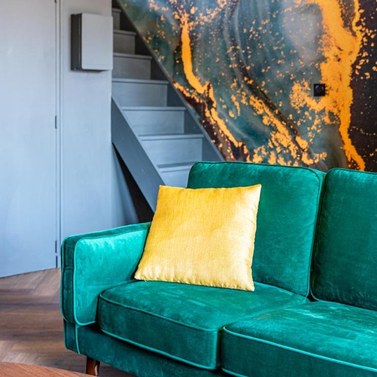 LOFT EN VILLE - Duplex Terrasse coeur historique avec vue dégagée & Parking souterrain Offert - Appartement Deluxe - 15
