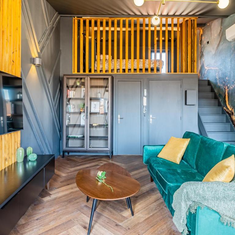 LOFT EN VILLE - Duplex Terrasse coeur historique avec vue dégagée & Parking souterrain Offert - Appartement Deluxe - 19
