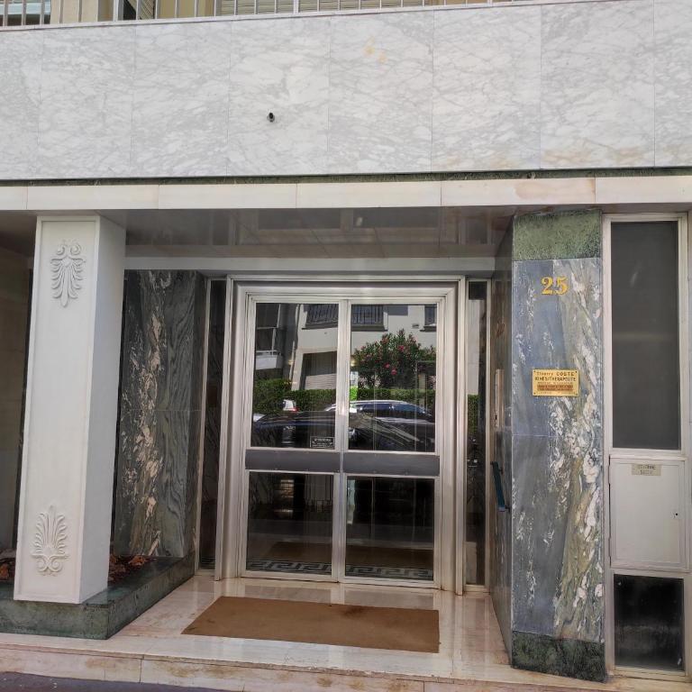 BLUE RIVIERA TERRACE CENTRAL TRAIN STATION - Appartement 1 Chambre - 15