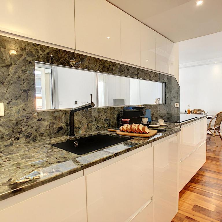 BLUE RIVIERA TERRACE CENTRAL TRAIN STATION - Appartement 1 Chambre - 2