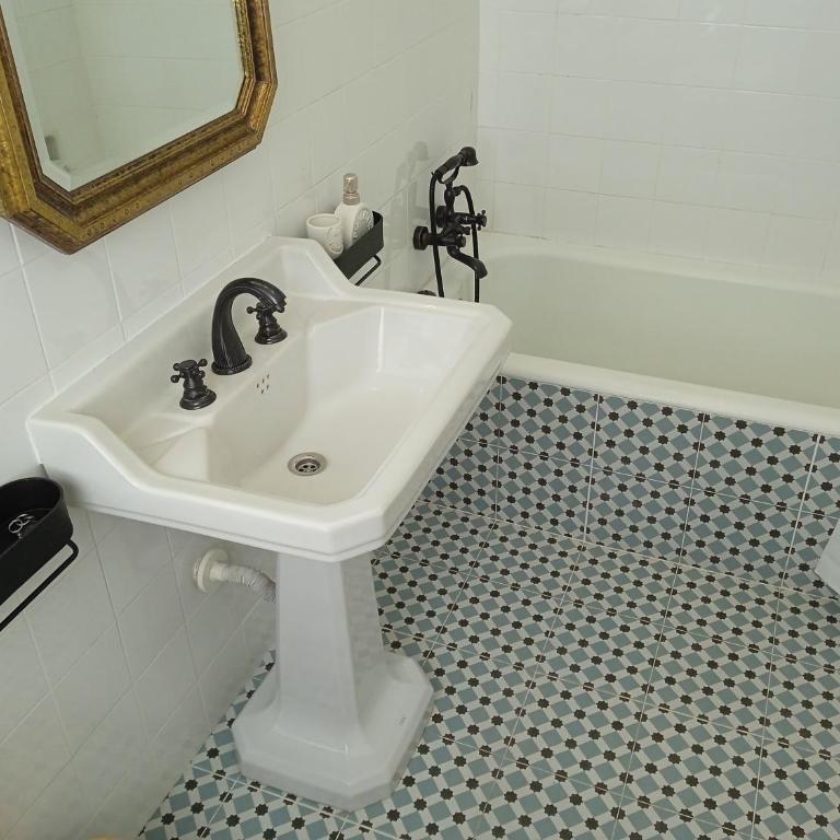 Piso Iwvaxi, gallery house. Ourense. - Apartamento de 1 dormitorio - 25