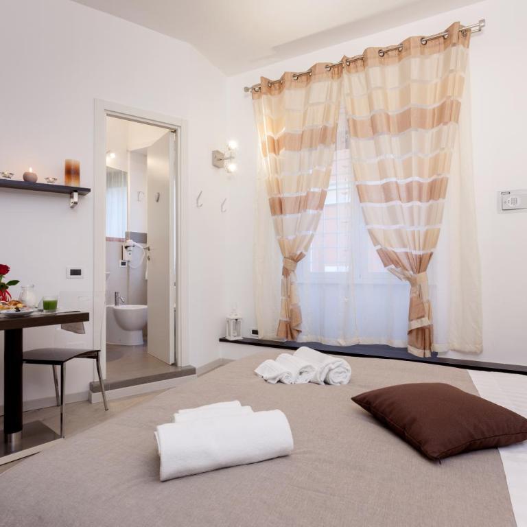 Relais 155 Guest House - Double Room with Private Bathroom - 2