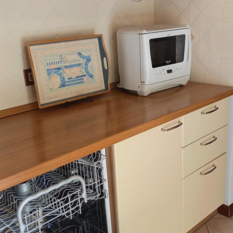 La Casa Di Famiglia - Appartamento con 1 Camera da Letto - 11