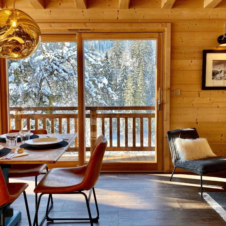 Chalet Gouter- Great central location with Jacuzzi - Maison 6 Chambres - 8