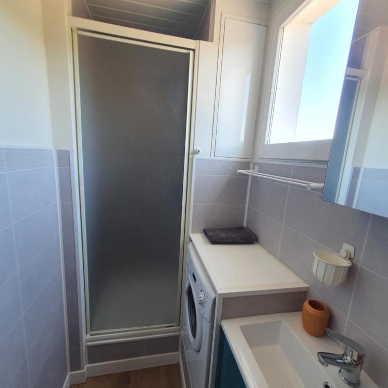 Studio cabine mer et pinède 26m2: 4pers, neuf, cosy - Studio-Apartment - 7