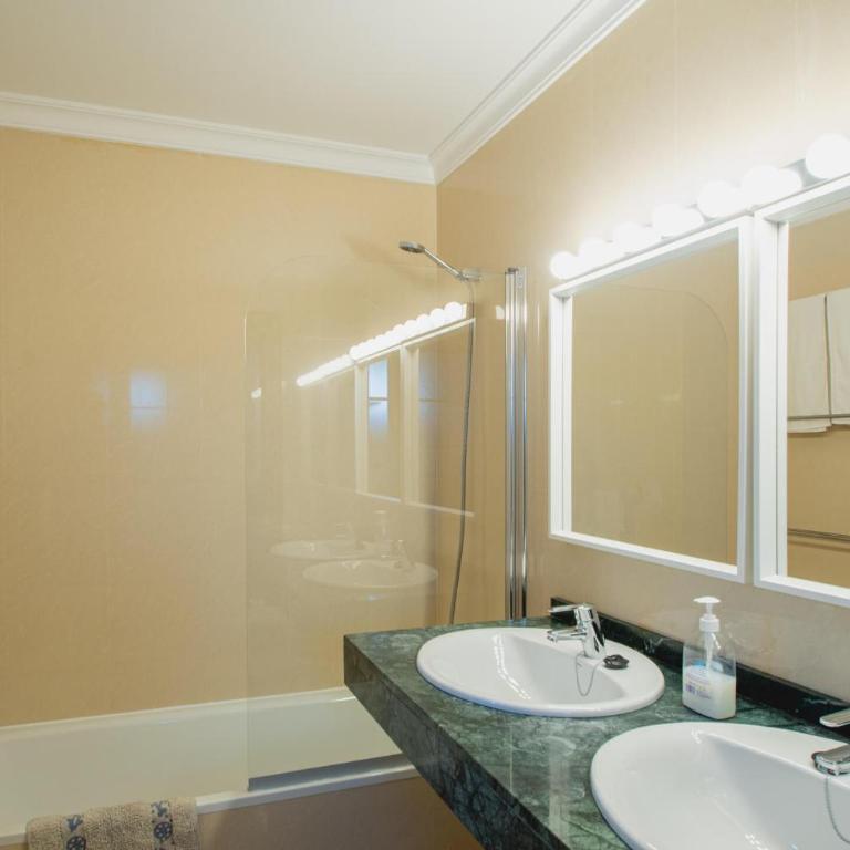 Villa Vista Reina - Luxury 6 Bedroom - Heated Pool- Views - Pool Table - Vista Lobos - Playa Blanca - Villa - 26