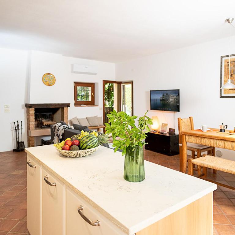 COUNTRYHOUSE NOCINO - Regarda Travel - Casa a Schiera con 2 Camere da Letto - 10
