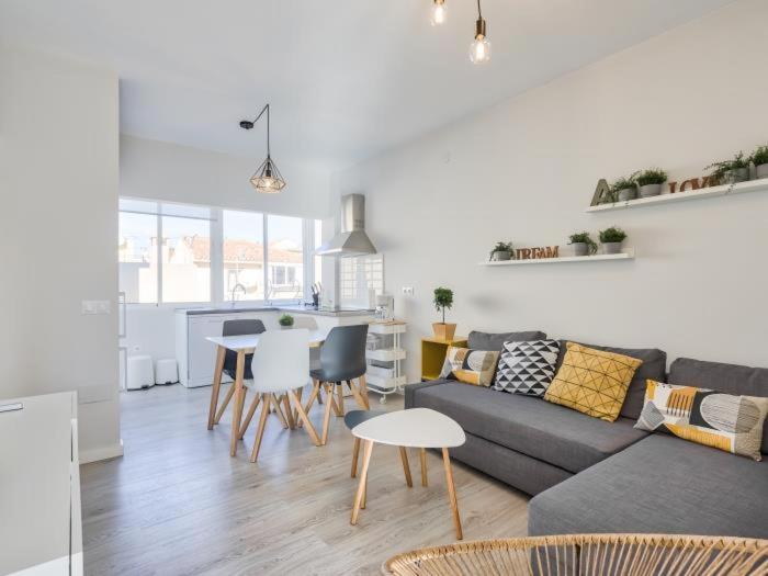 Ático Puerto Fuengirola - Two-Bedroom Apartment - 18