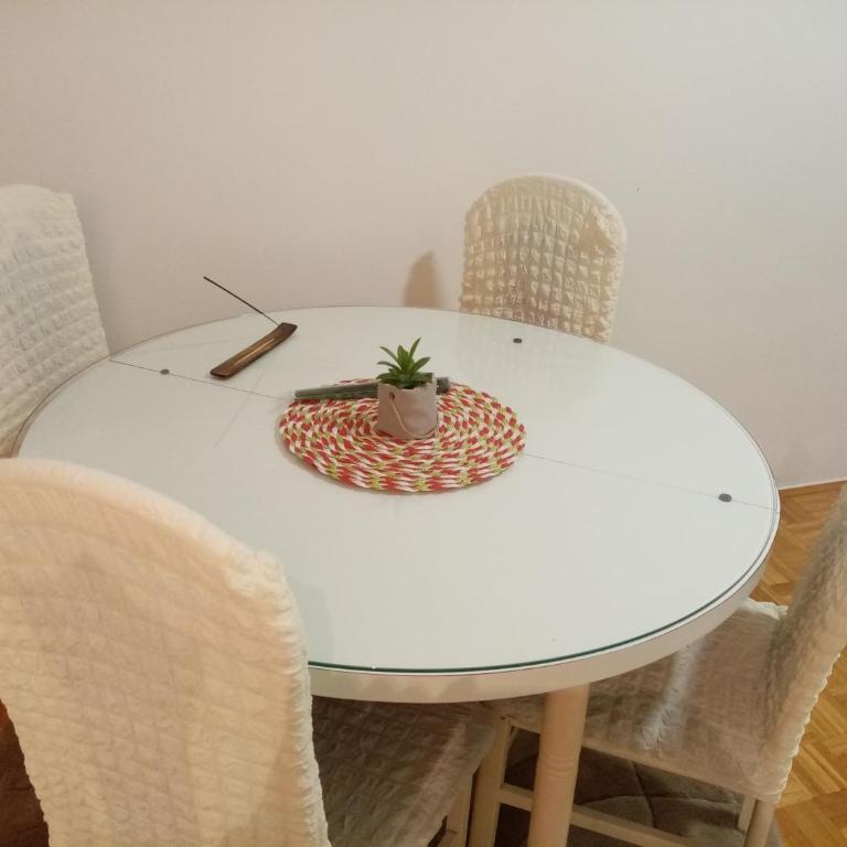Apartman F&S - Novo Sarajevo - One-Bedroom Apartment - 18