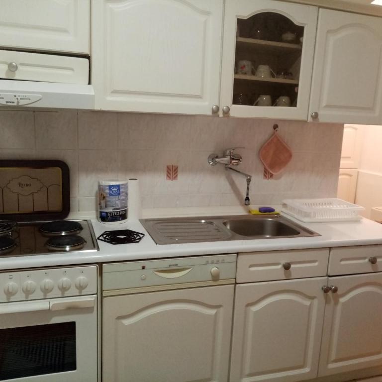 Apartman F&S - Novo Sarajevo - One-Bedroom Apartment - 17