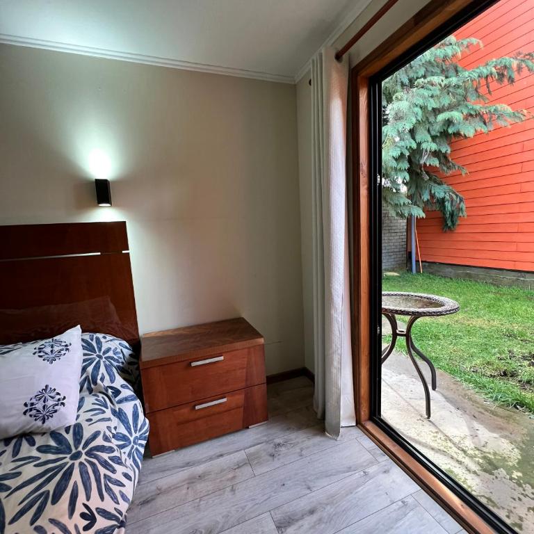 Hotel Boutique Family Suites - Queen Room with Garden View - 8