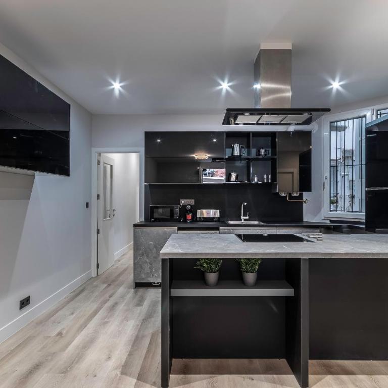 Eguia Home Bilbao - Three-Bedroom Apartment - 2