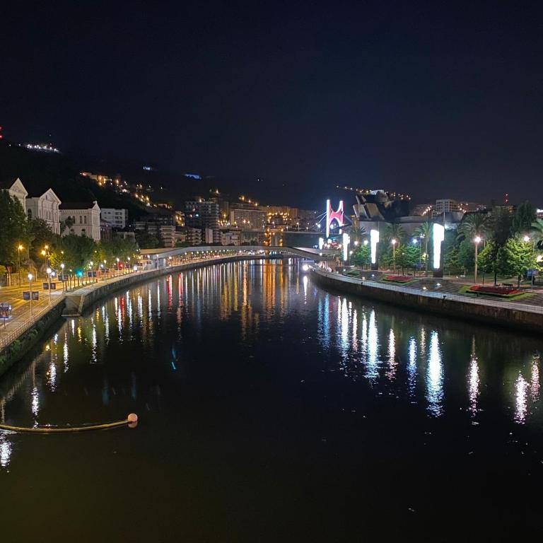 Eguia Home Bilbao - Three-Bedroom Apartment - 25
