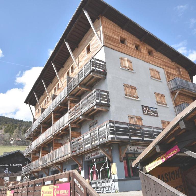 Studio cosy centre-village avec balcon, parking, cuisine équipée - FR-1-685-50 - Monolocale - 2